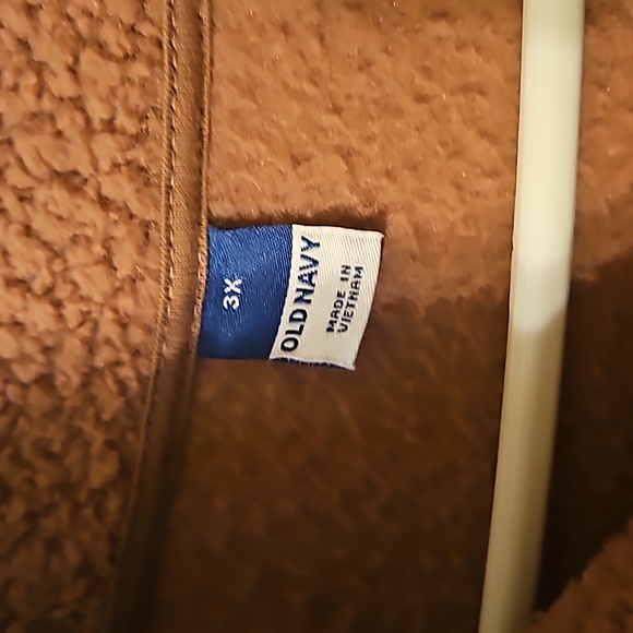 Old Navy Sherpa zip up jacket - Picture 2 of 4